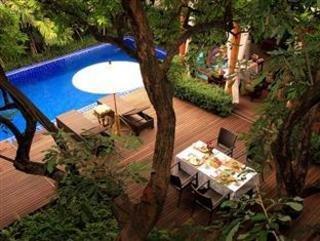 Baan Klang Wiang Boutique Hotel Chiang Mai Exterior photo